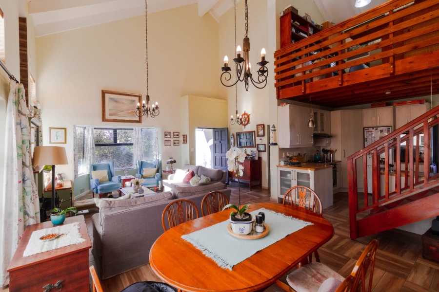 3 Bedroom Property for Sale in Sandbaai Western Cape